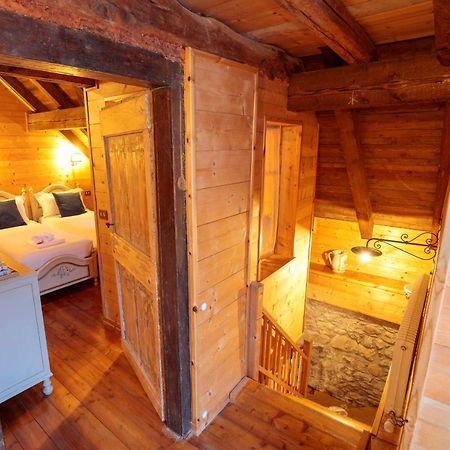 La Finestra Sulla Contea Villa Ovaro Kültér fotó