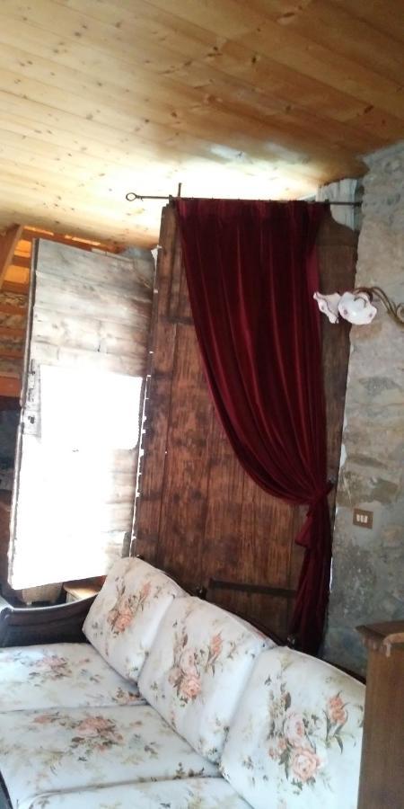 La Finestra Sulla Contea Villa Ovaro Kültér fotó
